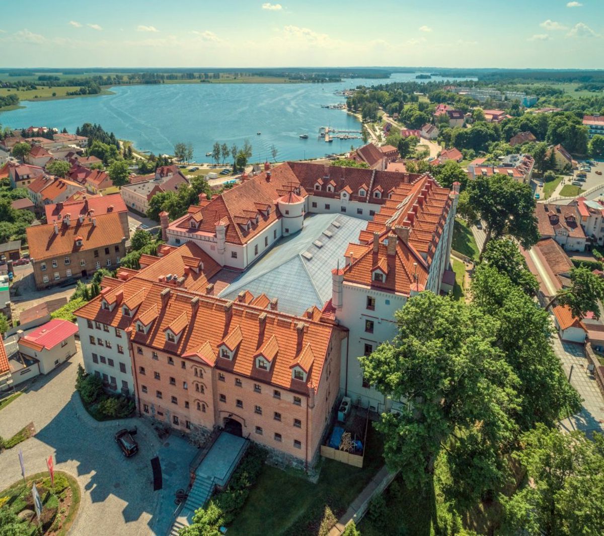 stoły prostokątne, stoły okrągłe